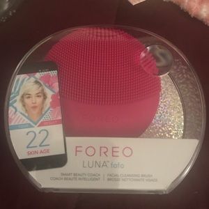 Self Care Bundle: Foreo Luna Fofo & headband